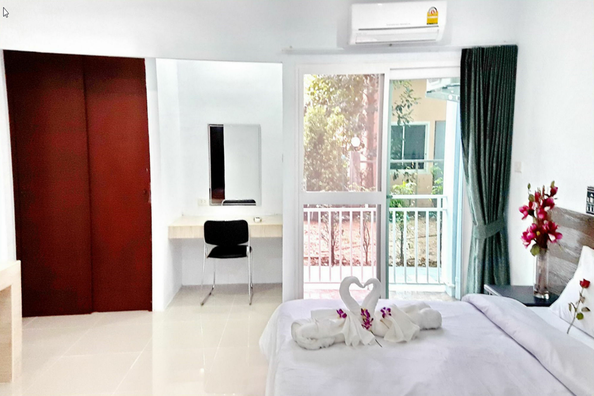فندق ناي يانج بليس - مطار بوكيت Phuket المظهر الخارجي الصورة